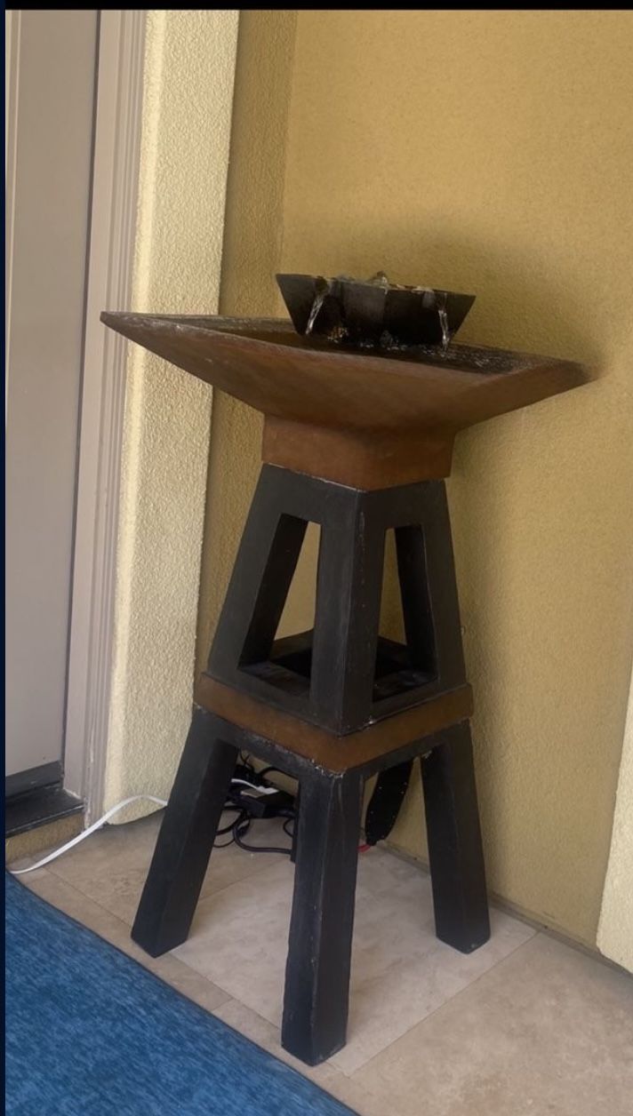 KenroyHome KYOTO FLOOR FOUNTAIN Beautiful floor relaxing fountain