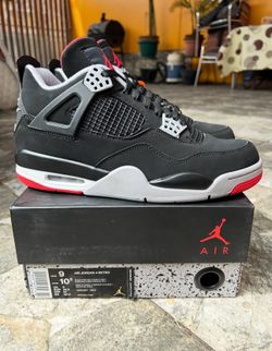 Jordan 4’s Bred