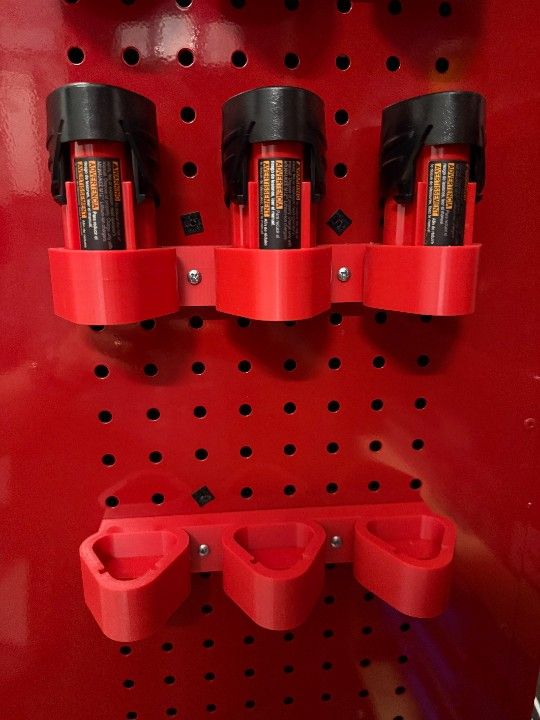 Pegboard/Screw Mount Milwaukee M12 Battery Holder 3 Batteries