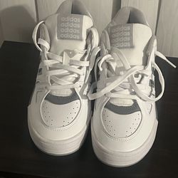 Adidas shoes 9 1/2 men’s taking offers