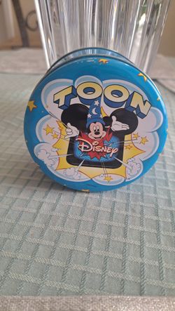 ***VINTAGE DISNEY MICKEY MOUSE WATCH ***