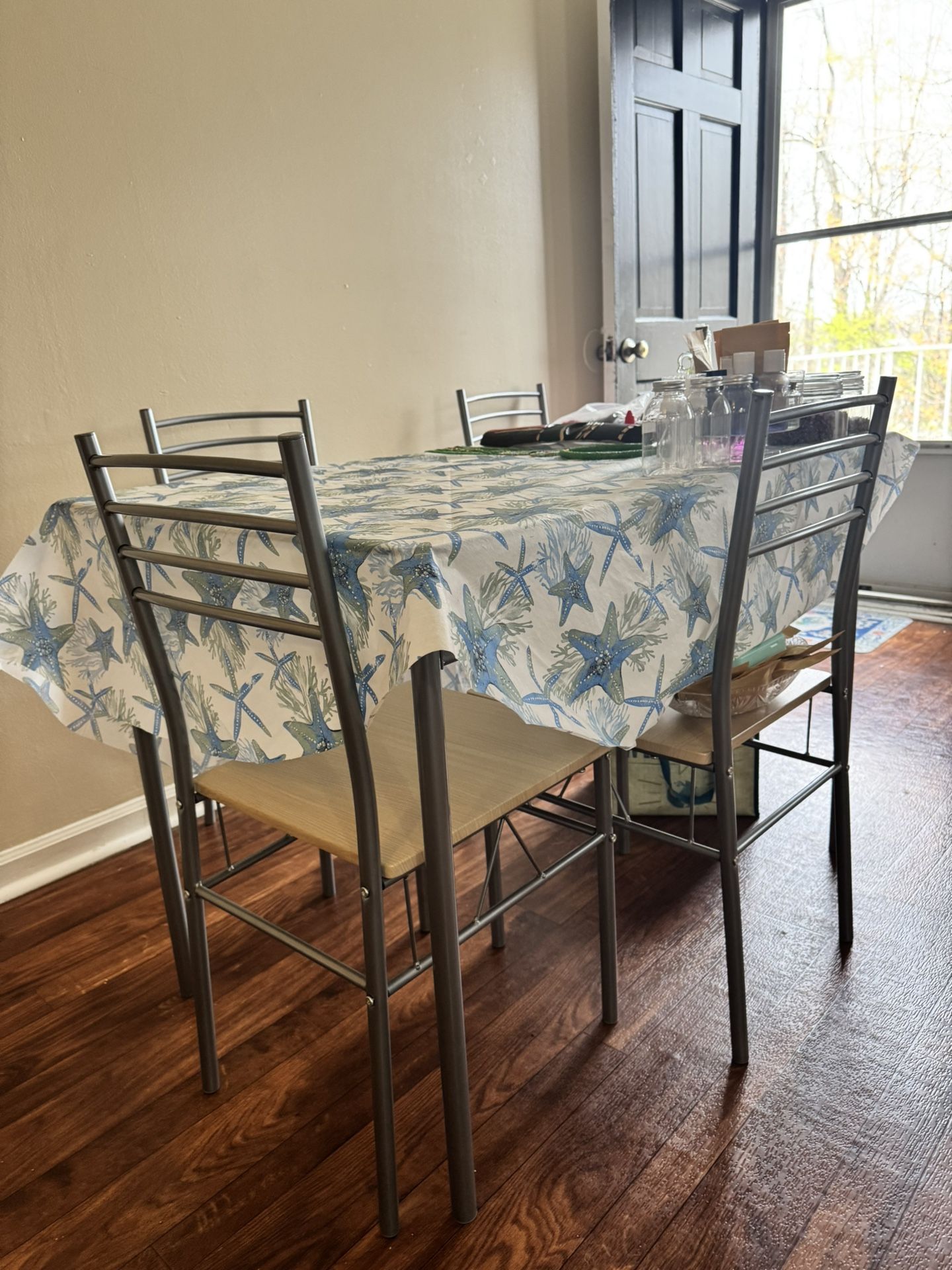 Glass Kitchen Table and 4 Chairs
