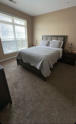 Queen Bedroom Suite