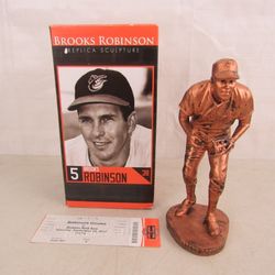 Brooks Robinson Replica Bronze Sculpture Baltimore Orioles & Game Day Ticket


