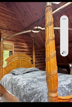 Solid wood canopy bed