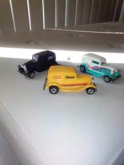 Hot Wheels Diecast lot of 3