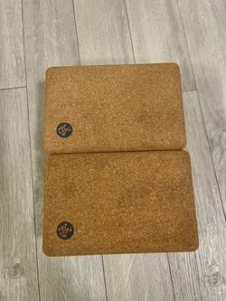 Manduka Yoga Block - Fine-Grain Cork Block, Yoga Equipment, Home Gym Accessory