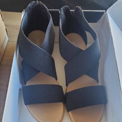 Size 9. MIA. Blk MHO369J Chelsia