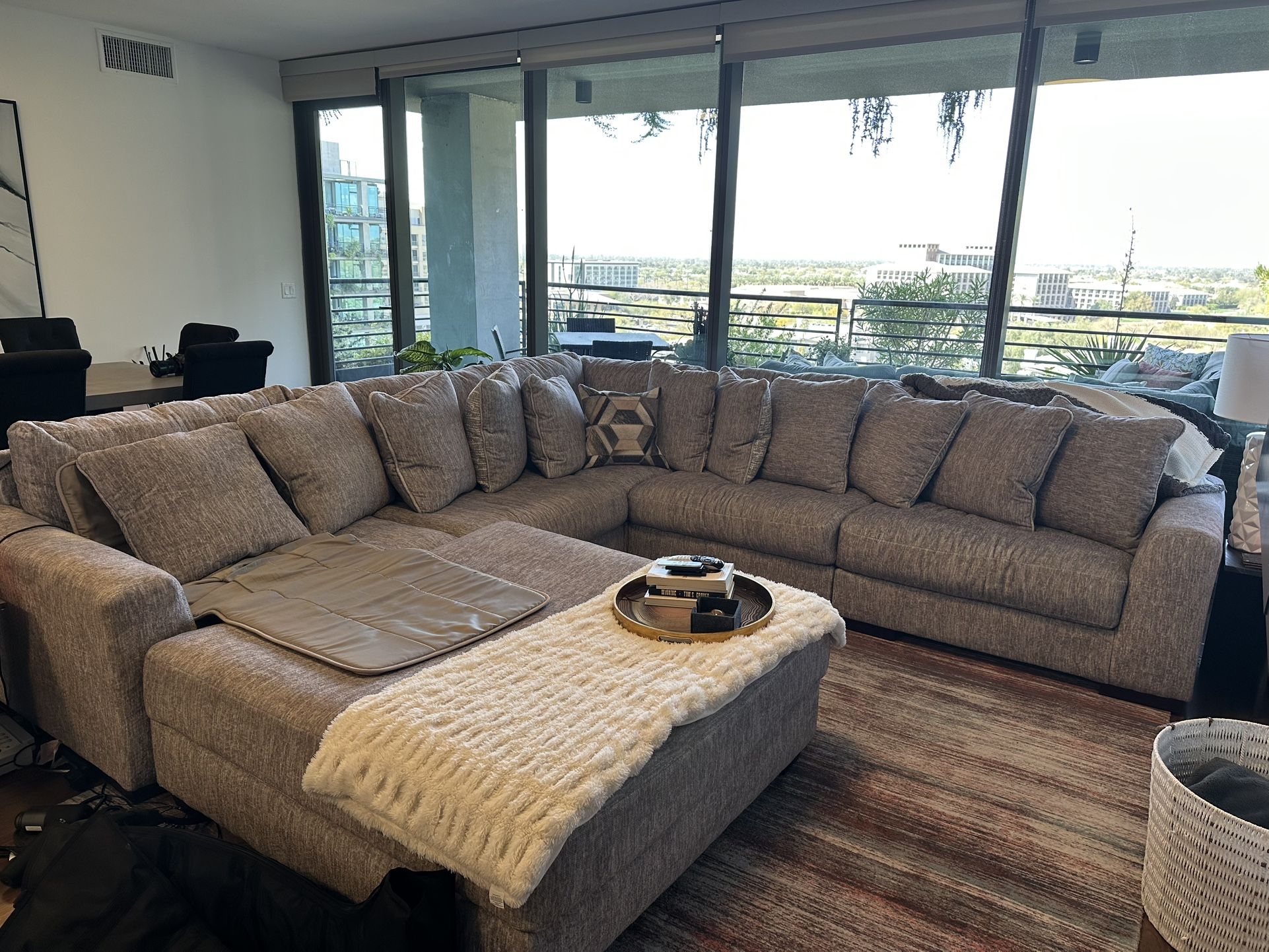Sectional - Large Gray/White
