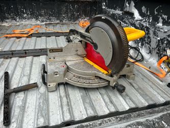 DeWalt miter saw/chop saw corded