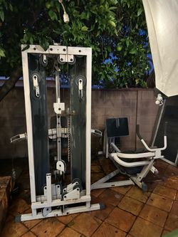 Nautilus NS-500 Gym