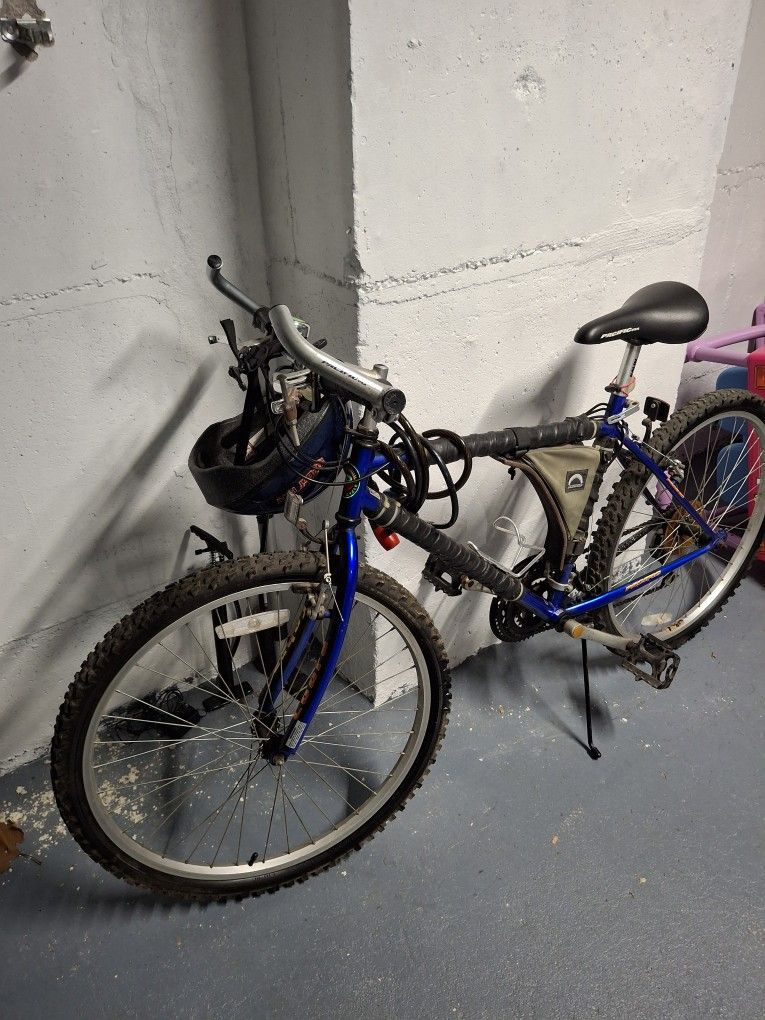 26" Pacific Cobra Mountain Bicycle + Accessories - Ready to Ride!