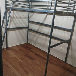 Ikea Loft Bed SVARTA