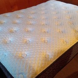 Symphony Sleep Adjustable Full Size Bed