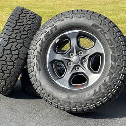 2023 NEW Set of 5 Wheels 17" Jeep Grey rims JL OEM 5x127 JK A/T Tires JT Sahara Rubicon Gladiator JL