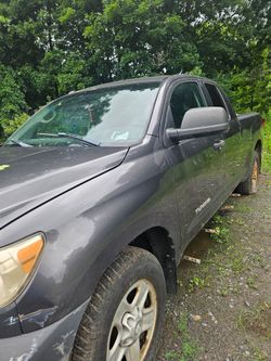2012 toyota tundra v8 4x4