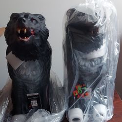 Halloween MOTION  2 WOLF DOGS. New In Box