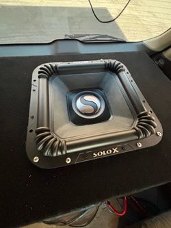 Solo X Kicker 18inch