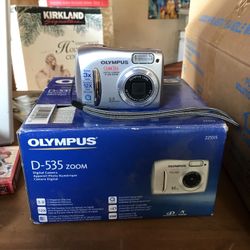 Digital camera