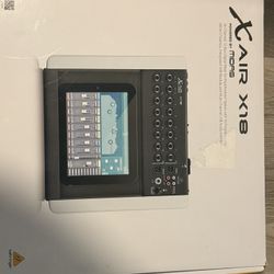 Behringer X AIR X18 18-Channel Digital Desktop Mixer