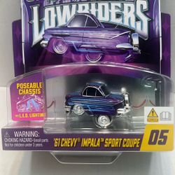 Mga Cartuned Lowriders 