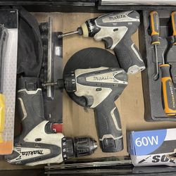 Makita Set 2 drills, impact, batteries, charger