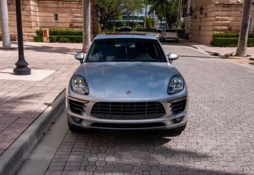 2015 Porsche Macan