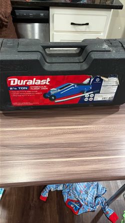 Duralast 2.5 Ton Hydraulic Floor Jack