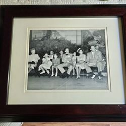 VERY RARE GENUINE VINTAGE FAMILY PHOTOGRAPH OF FRANK SINATRA AND FAMILY LATE 50S EARLY 60S