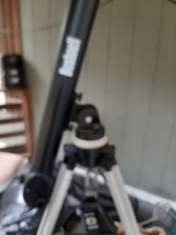 Bushnell Telescope on Tripod