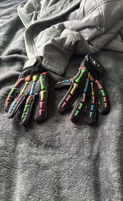Rival Gloves Youth L