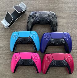 Playstation 5 Controllers