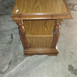 Antique Broyhill Queen Sized Bedside Table 