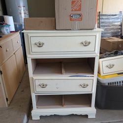 Vintage 4 Drawer Tall Dresser