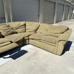 Sectional Sofa With Recliners