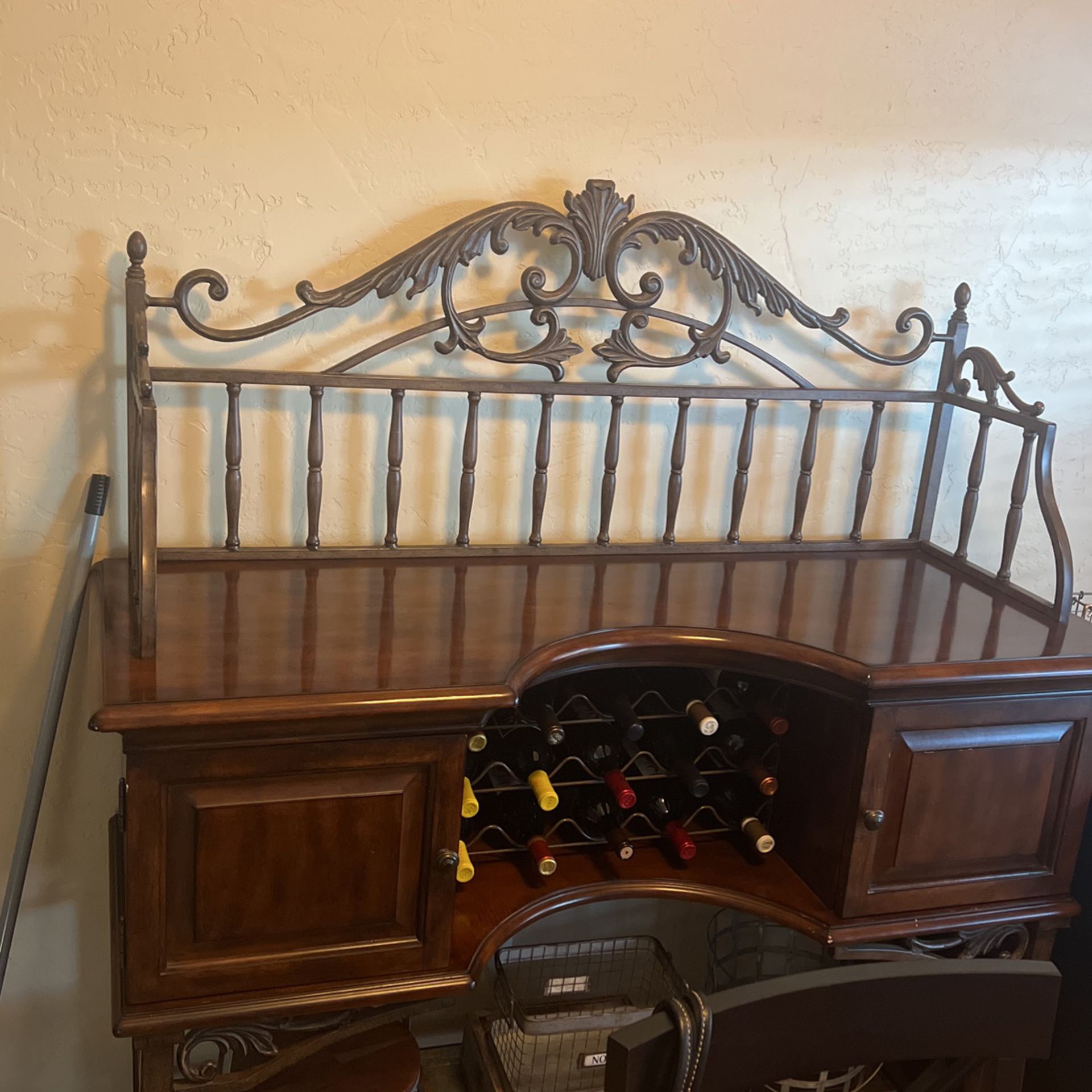 Large buffet cabinet/wine rack