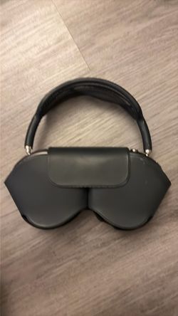 Apple AirPods Max Pro