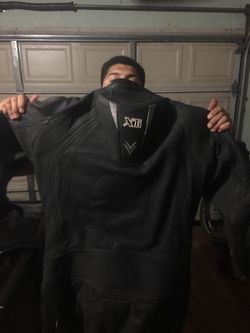 Motor cycle racing suit