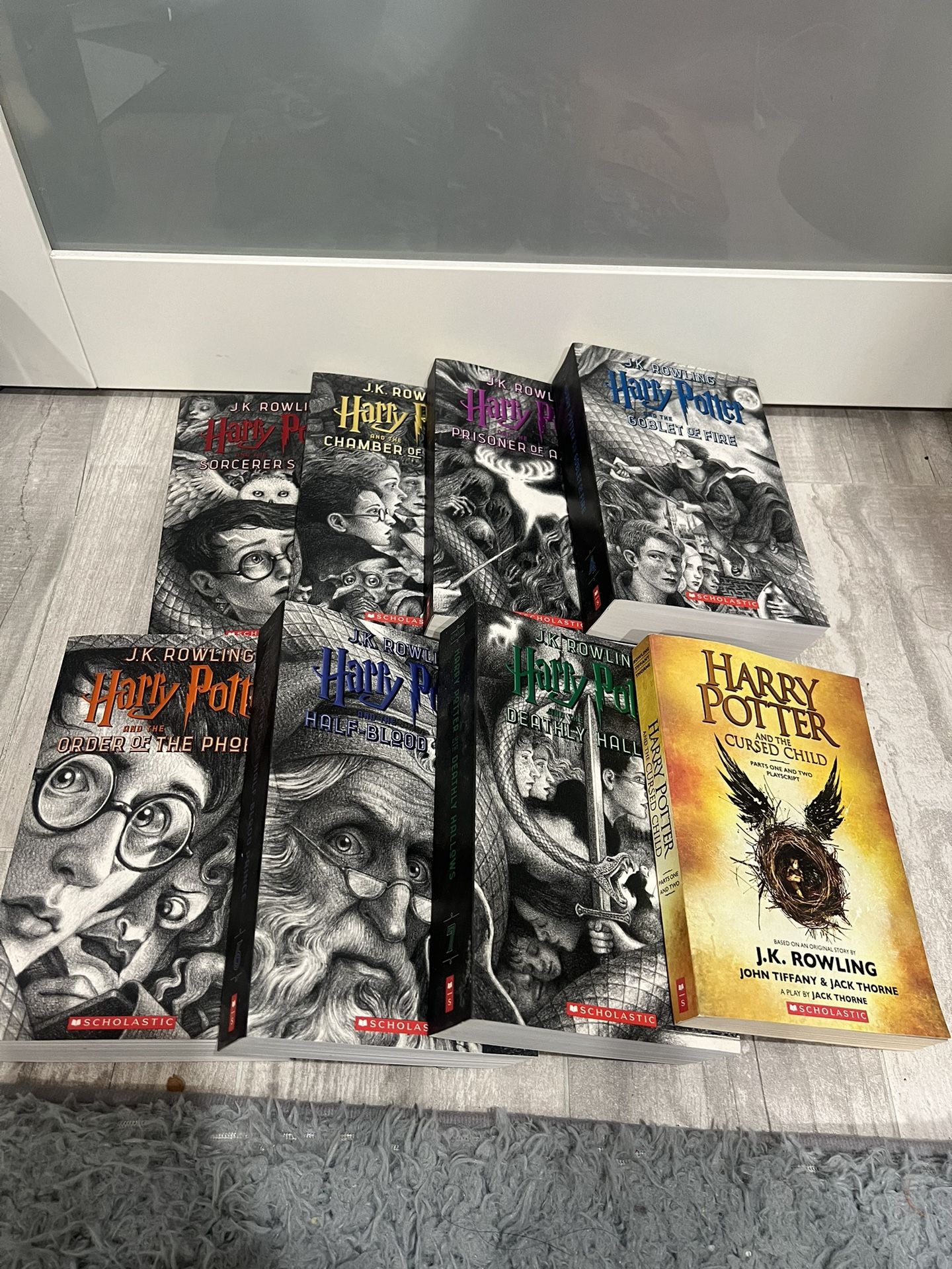 Harry Potter The Complete Series Paperback Plus Cursed Child - J.K. Rowling