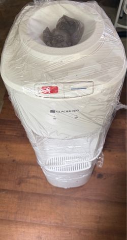 WATER DISPENSER