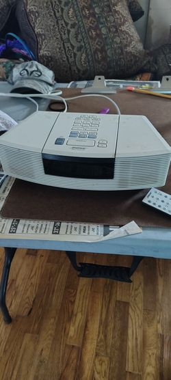 Bose Wave Radio/CD – $120