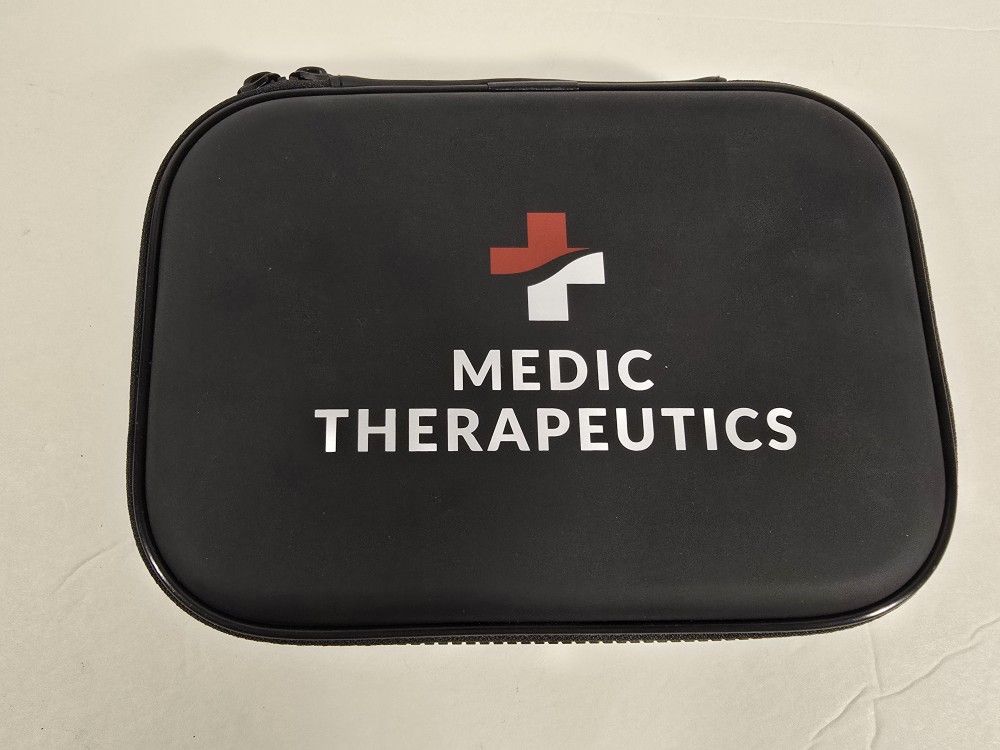 Red Light Therapy By Medic Therapeutics - Use For Pain Relief, Anti-aging & Anti-inflammatory