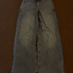 Ella Moss blue jeans with a relaxed fit