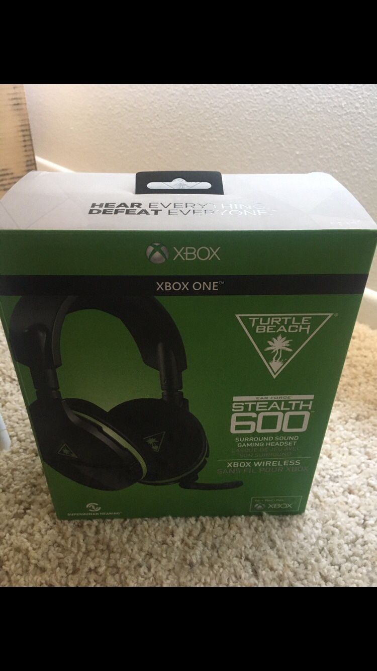 Turtle Beach Stealth 600 Wireless Surround Sound Gaming Headset for Xbox One. Never used