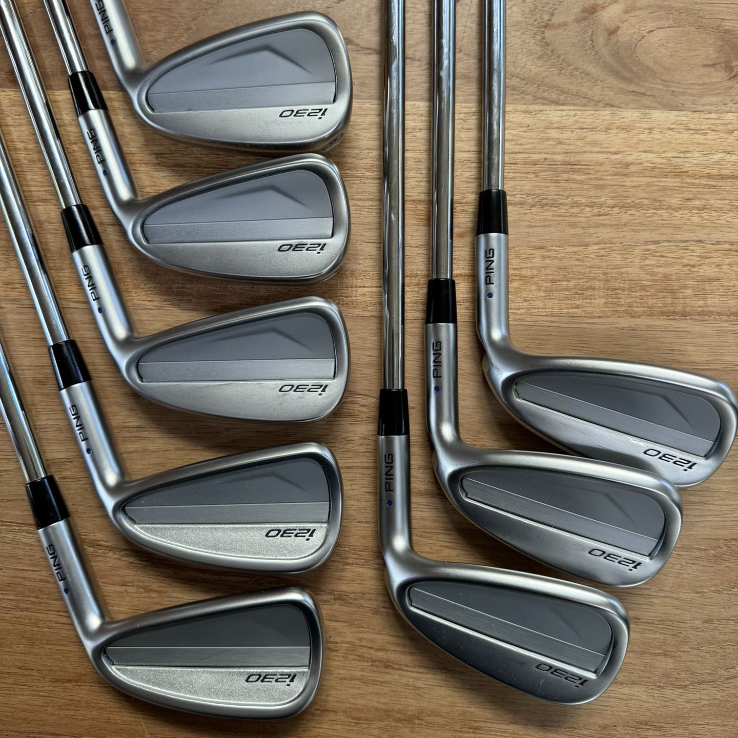 Ping i230 Irons 4-PW, GW w/Project X LZ Shafts 