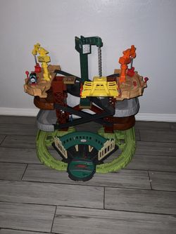 Thomas & Friends Multi-Level Toy Track Set, Trains & Cranes Super Tower with Thomas & Percy Engines for Preschool Kids Ages 3+ Years​ 