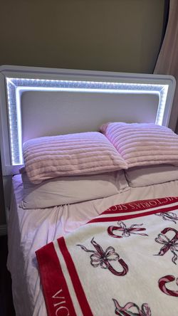 Bed- Glitter LED white FULL- OBO