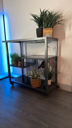 Wet bar