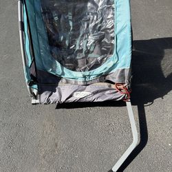 Kid bike trailer
