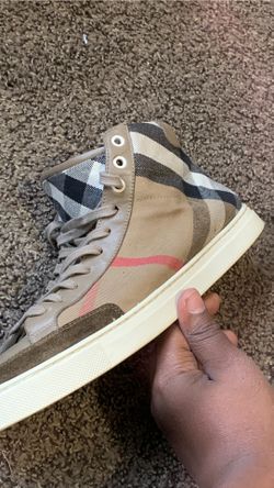 Authentic Burberry shoes size 40 ( 7 us)